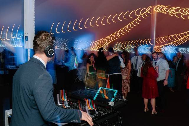 affordable wedding DJ in Connecticut